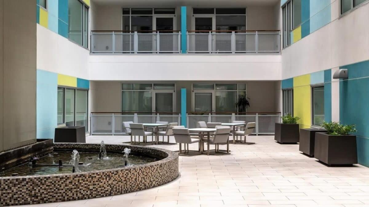 Apartamento Bold Cozysuites With Gym, Roof #6 *